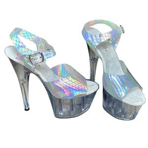 Holographic Platform Stiletto